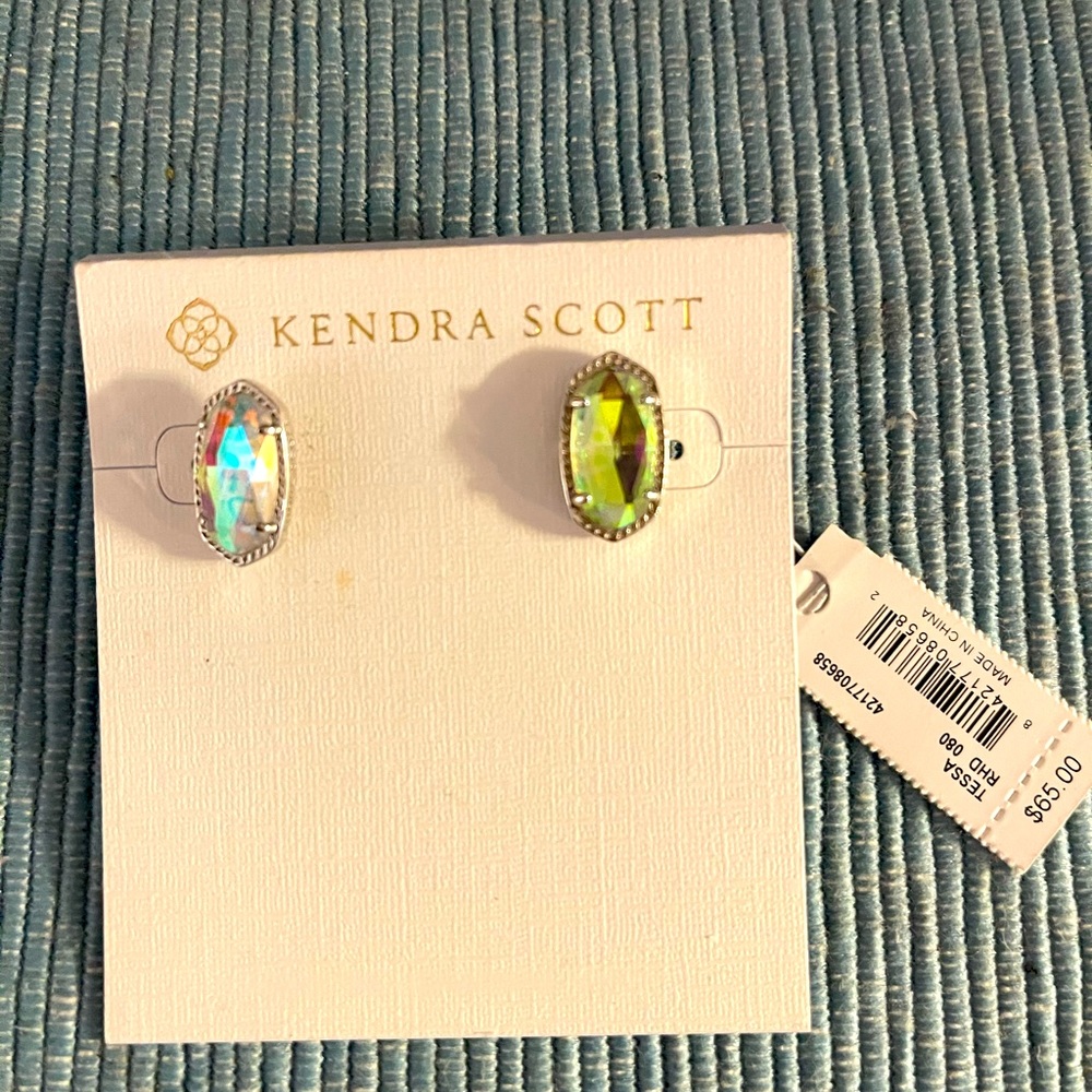 KENDRA SCOTT iridescent studs